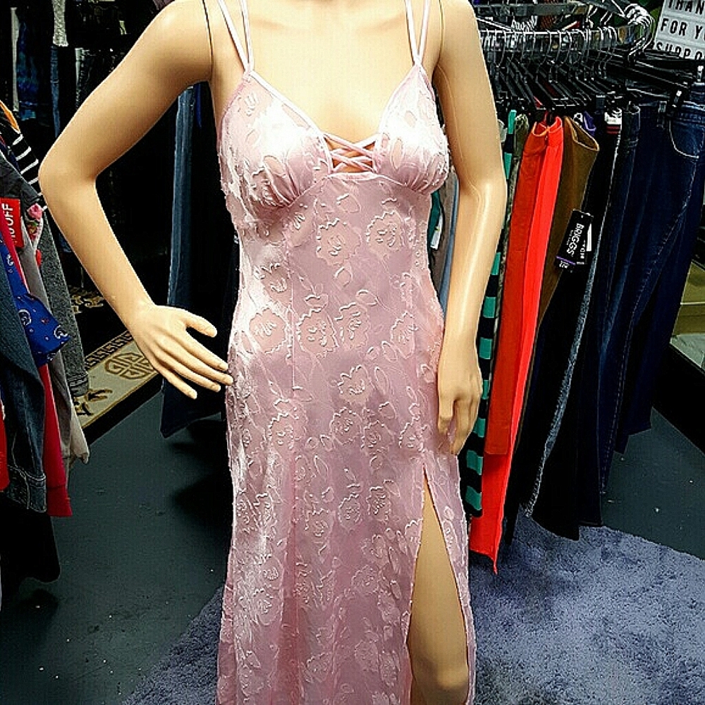 💞Vintage Victoria's Secret Light Dress💞 - Picture 2 of 7